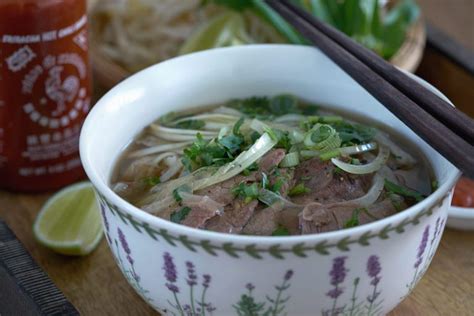 Sopa Pho De Ternera O Pho BO Kwan Homsai