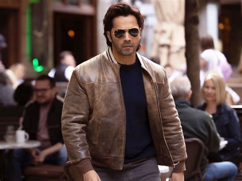 Star Hero Varun Dhawan Goes Nude On OTT Fans In Shock