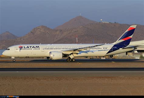 Boeing Dreamliner Latam Cc Bgc Airteamimages