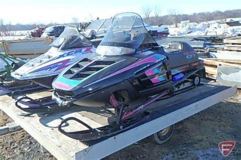 1995 Polaris Efi Indy And 1996 Polaris Xcr Indy Snowmobiles And