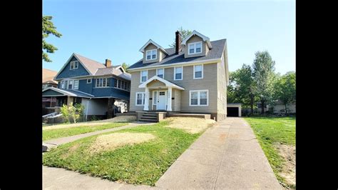 4 Bed 1 Bath 3 Story Duplex For Rent In Cleveland Heights OH 1663