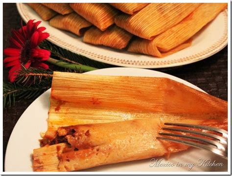 Mexican Pork Tamales Tamales Rojos De Cerdo Receta Tamales De