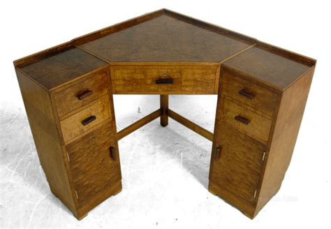 Art Deco Corner Desk In Maple C1930 Antiques Atlas