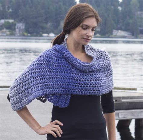 Free Pattern for Pretty Lavender Haze Prayer Shawl | Knitting Things