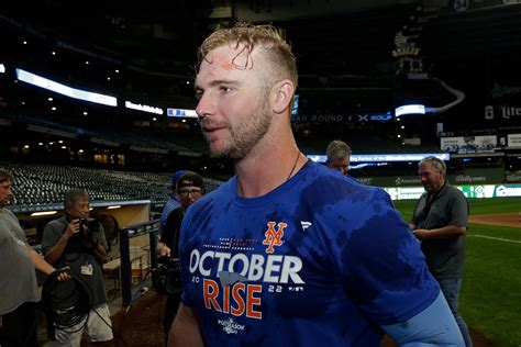 Mets Pete Alonso Clubhouse Celebration Playoffs Clinched