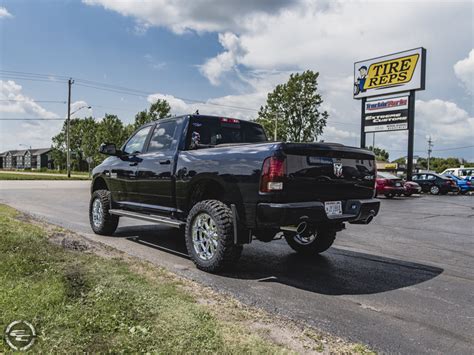 2014 Ram 1500 20x9 XD Series Wheels 35x12 5R20 Cooper Tires Rough