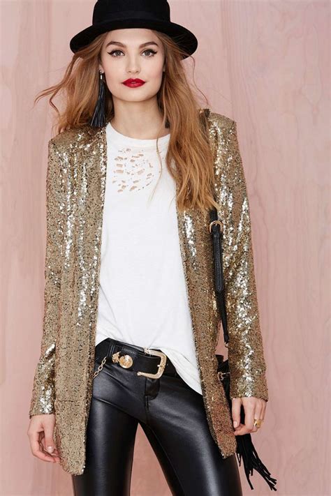 Fashionable Outfits With A Metallic Blazer With Images Womens