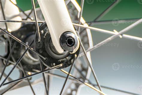 spoke wheel stock  images  backgrounds