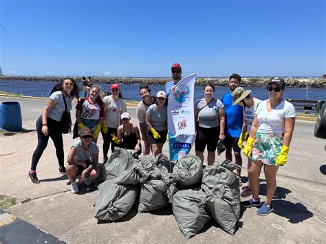 Alunos da UFRGS realizam mutirão para limpeza da orla do Mampituba BIOEAD