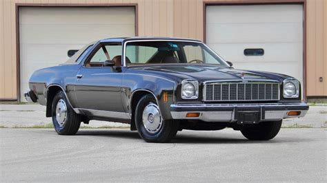 1975 Chevrolet Malibu Classic For Sale At Auction Mecum Auctions