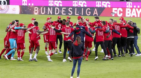 Bundesliga Spielpläne Gladbach empfängt FC Bayern Schalke fordert