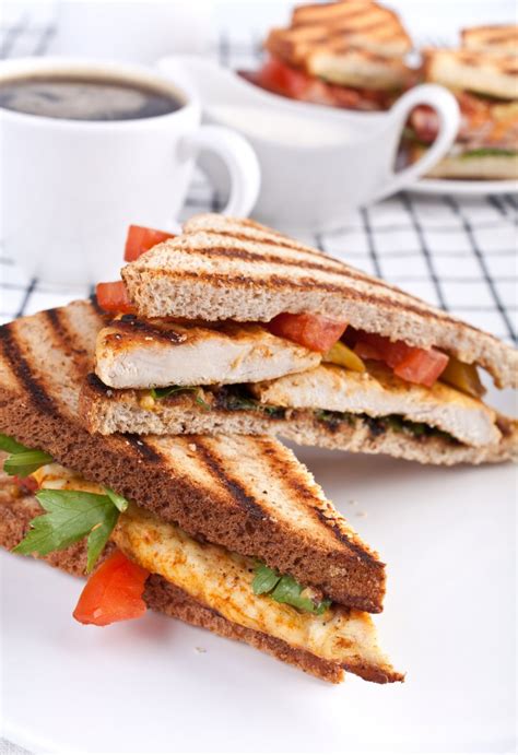 Recette Sandwich Au Poulet Et Au Curry Marie Claire