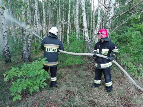 Stra Acy Ochotnicy Z Fordonu Bez Siedziby Prosz O Pomoc