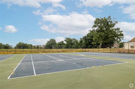 Kilmer Middle School, Rankings & Reviews - Homes.com