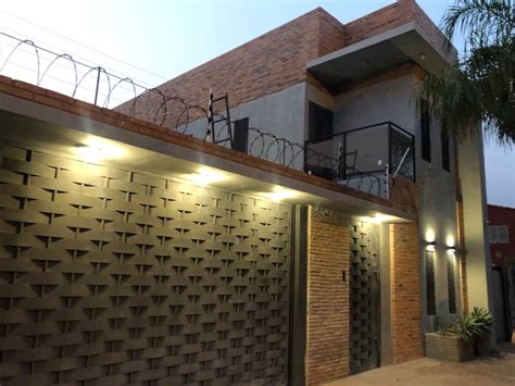 VENDO LUJOSA CASA EN LAMBARE Ref QB3F92 Infocasas Py