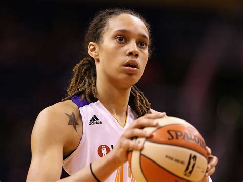 Brittney Griner Makes 12 Times As Much Money Playing Basketball In ...