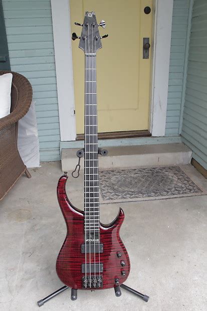 Modulus Quantum 4 Q4 Bass Black Cherry Quilt Reverb