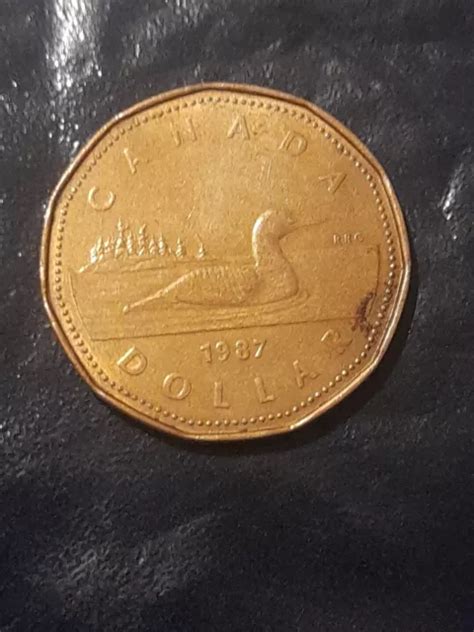 Canada One Dollar Coin Canadian Lucky Loonie Loon