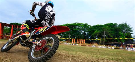 Tips Atasi Bokong Panas Di Atas Motor Trail Trial Game