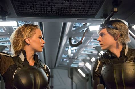 X Men Apocalypse Evan Peters On Quicksilver Magneto Collider