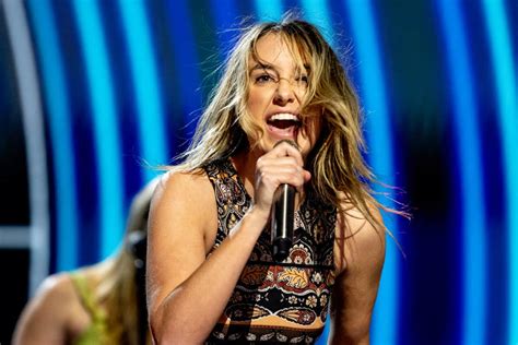 Lainey Wilson To Bring Spicy Performance To 2023 ACM Awards It S