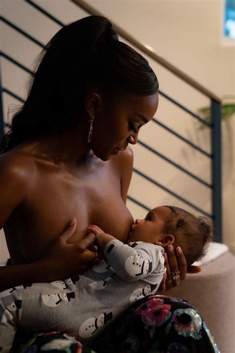 Aja Naomi King Beautiful Pictures Of A Nursing Mother