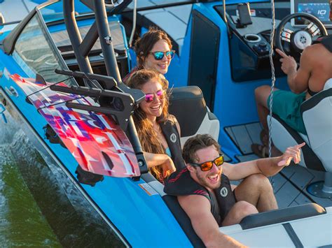 Yamaha Xd Boat Test Pricing Specs Boating Mag