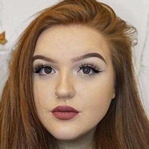 Eleanor Neale - Age, Family, Bio | Famous Birthdays