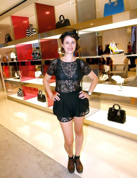 Ayem Nour très hot à la Vogue Fashion Night Out Voici