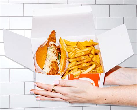 Haven Hot Chicken Announces The Grand Opening Of Its Oxford Location Finding Connecticut