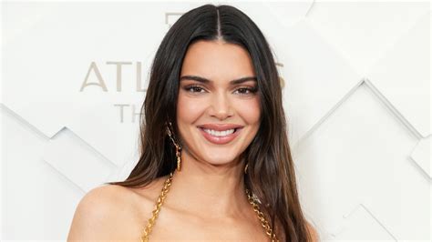 C Mo Llevar Vestido Transparente De Gucci Como Kendall Jenner Vogue