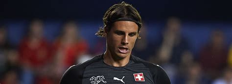 Der Schweizer Nati Goalie Yann Sommer Steht Im Visier Des Fc Lverpool