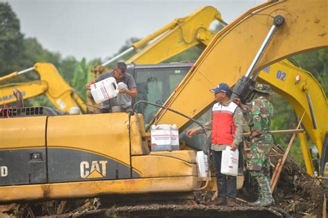 Pertamina Patra Niaga Regional Sumbagut Dukung BBM Alat Berat Tanggap