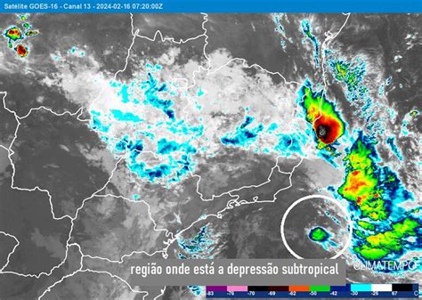 Ciclone Subtropical Est Em Forma O Em Alto Mar Na Costa Do Rio De