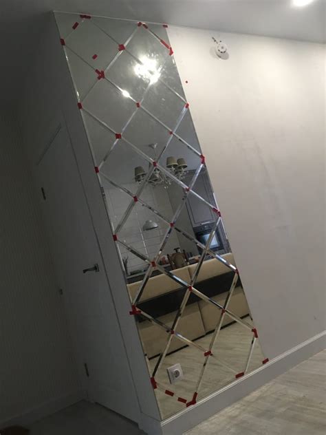 Зеркальное полотно в интерьере 88 фото