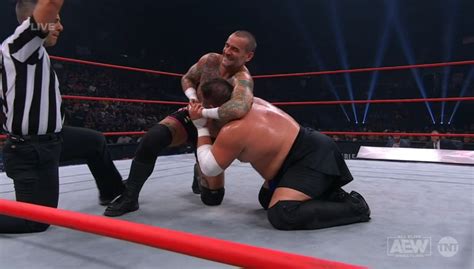 AEW Collision CM Punk venció a Samoa Joe y va a la final del Torneo