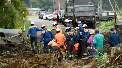 Japan Earthquake Toll Rises To 16 As Hopes Fade For Survivors Sbs News