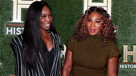 Venus Williams Gets A Surprise Visit From Sister Serena Williams