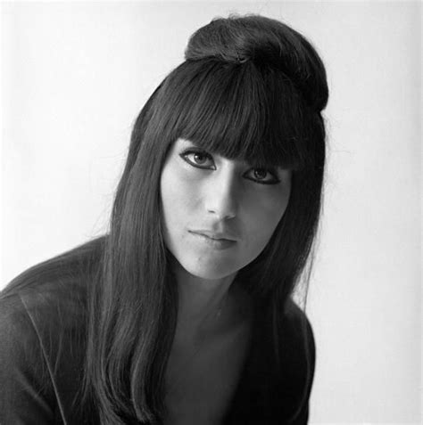 Cher 60s Makeup