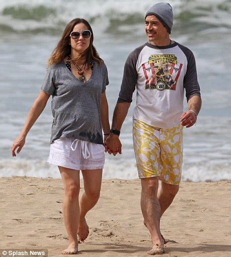 Hot Sexy Susan Downey Bikini Pics