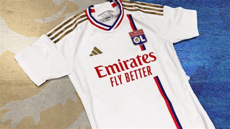 Ol Le Maillot Domicile De La Saison Aurait Fuit