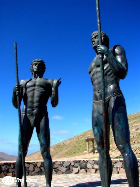 El Rincon De Fuerteventura F U Aborigenes Canarios Estatuas Guanches