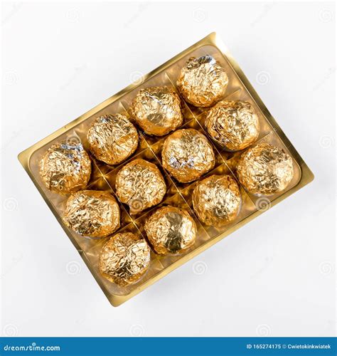 Chocolate Candy Wrapped Gold Foil Stock Photos - Download 1,033 Royalty ...