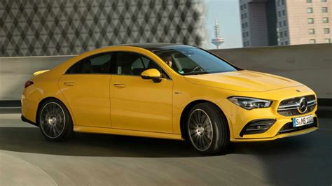 Mercedes Amg Cla 35 Debuts With 302 Hp