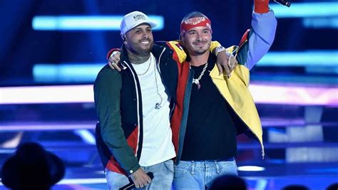 J Balvin Nicky Jam Cantaran Juntos En The Tonight Show De Jimmy