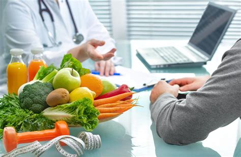 Diferencia entre nutricionista y dietista Conoce cuándo acudir a un