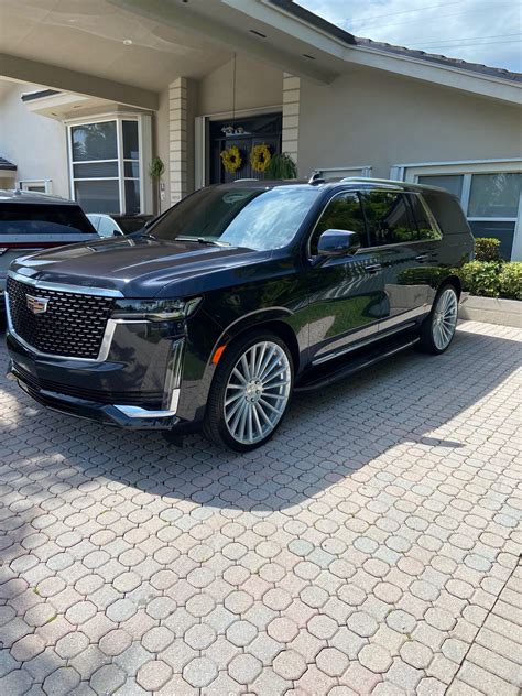 Escalade URFA Giovanna Luxury Wheels