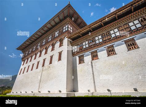 Wall of Thimphu Dzong Stock Photo - Alamy