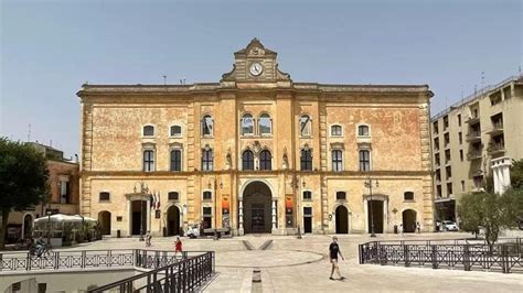 Matera Rischia Di Perdere La Sua Biblioteca Nella Ex Capitale Della