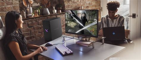 dlc meaning  gaming downloadable content explained